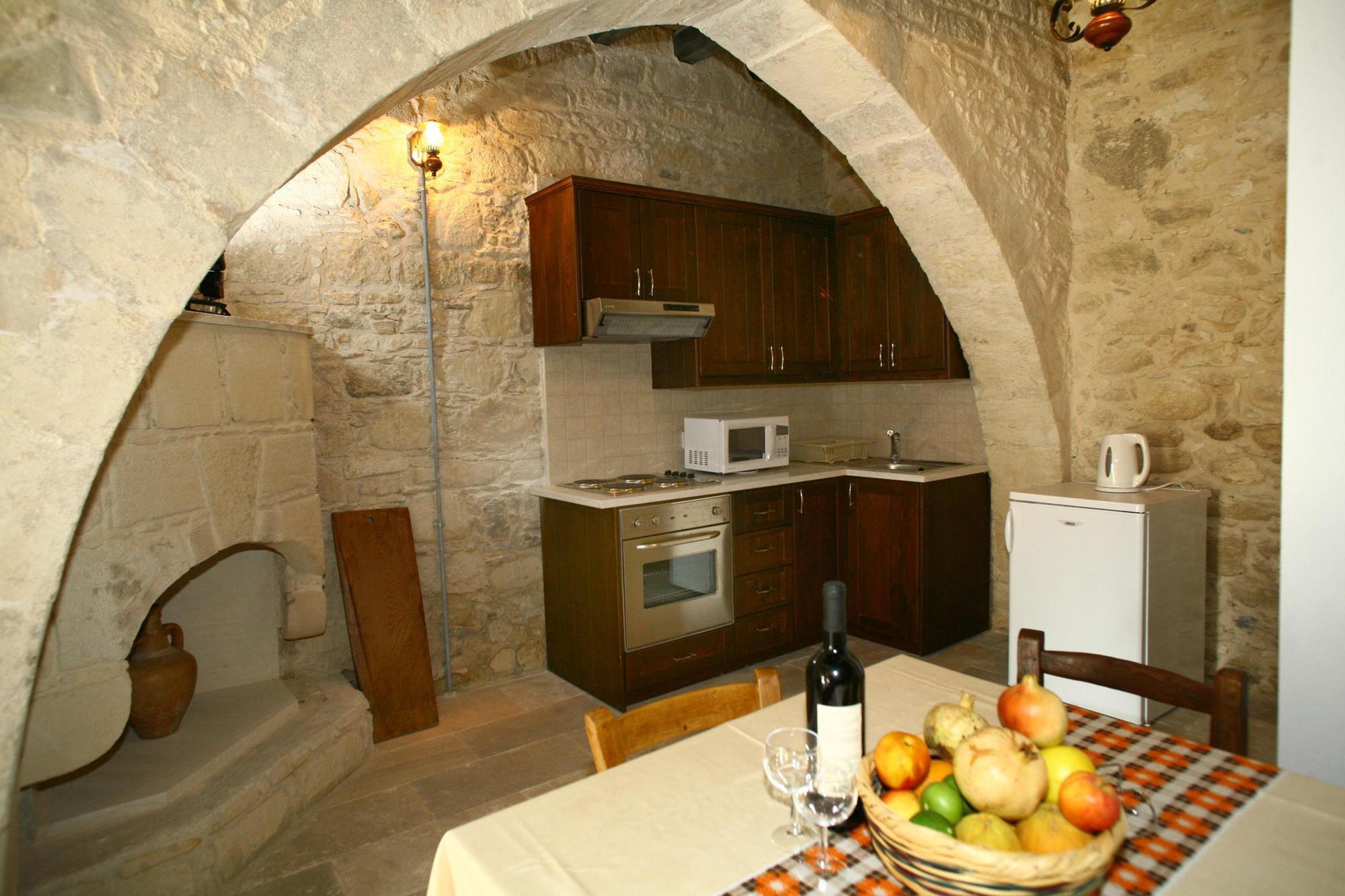 Leonidas Village Houses Goudhi Екстер'єр фото