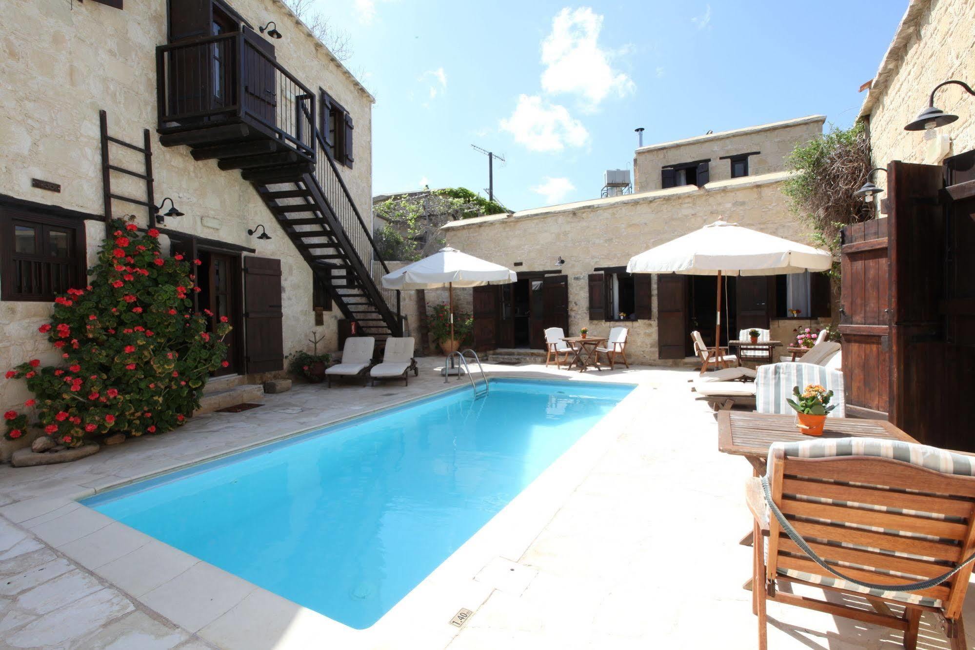 Leonidas Village Houses Goudhi Екстер'єр фото