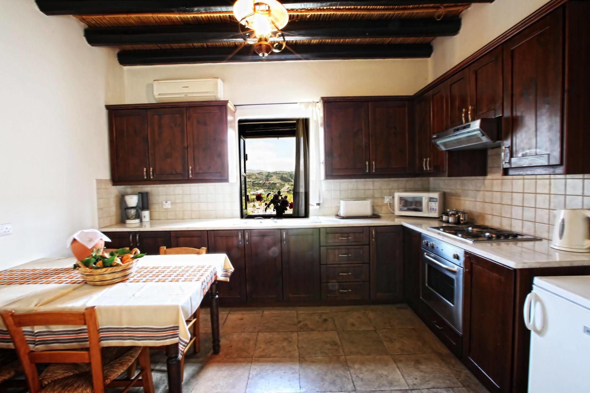 Leonidas Village Houses Goudhi Екстер'єр фото