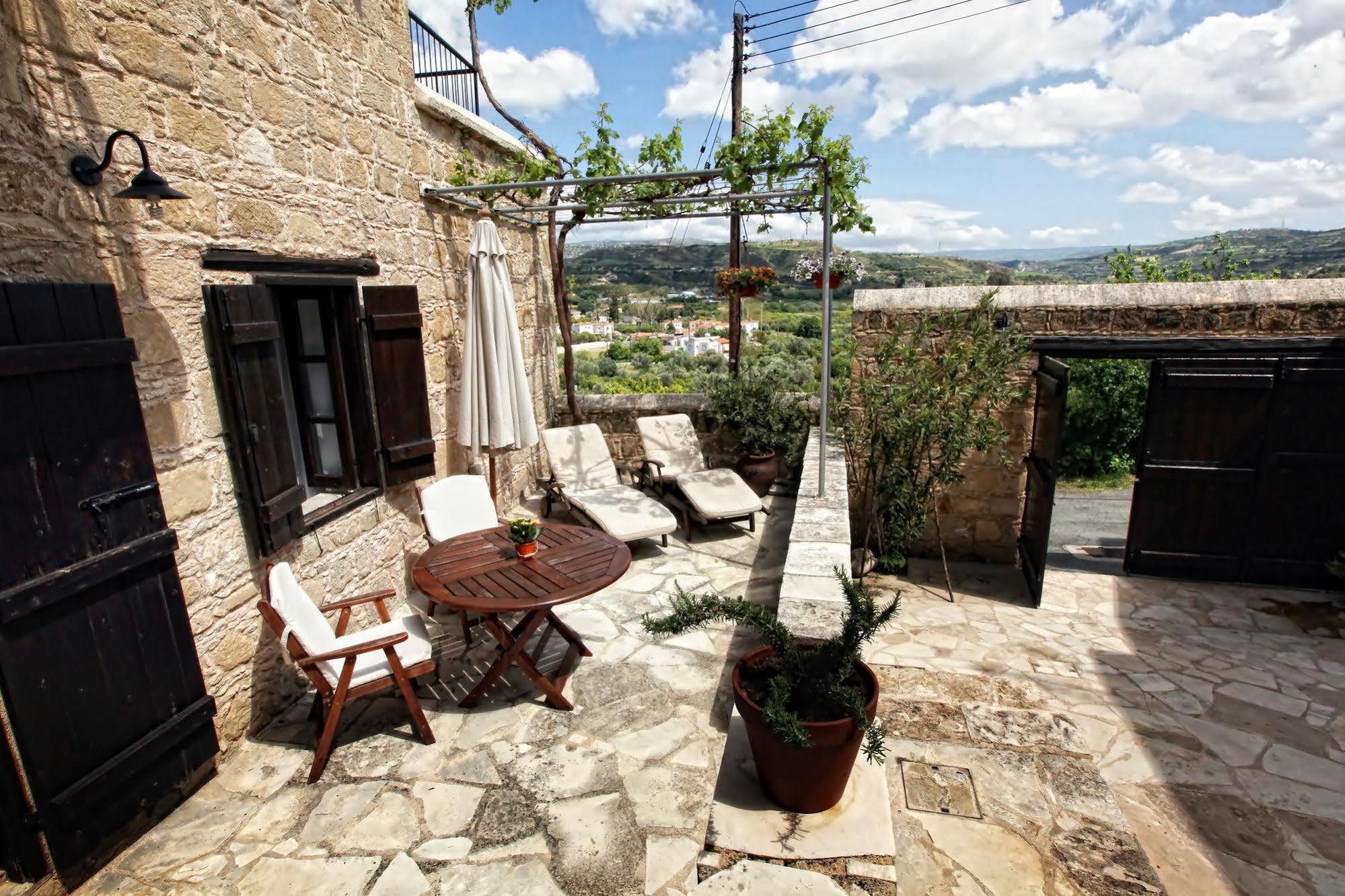Leonidas Village Houses Goudhi Екстер'єр фото