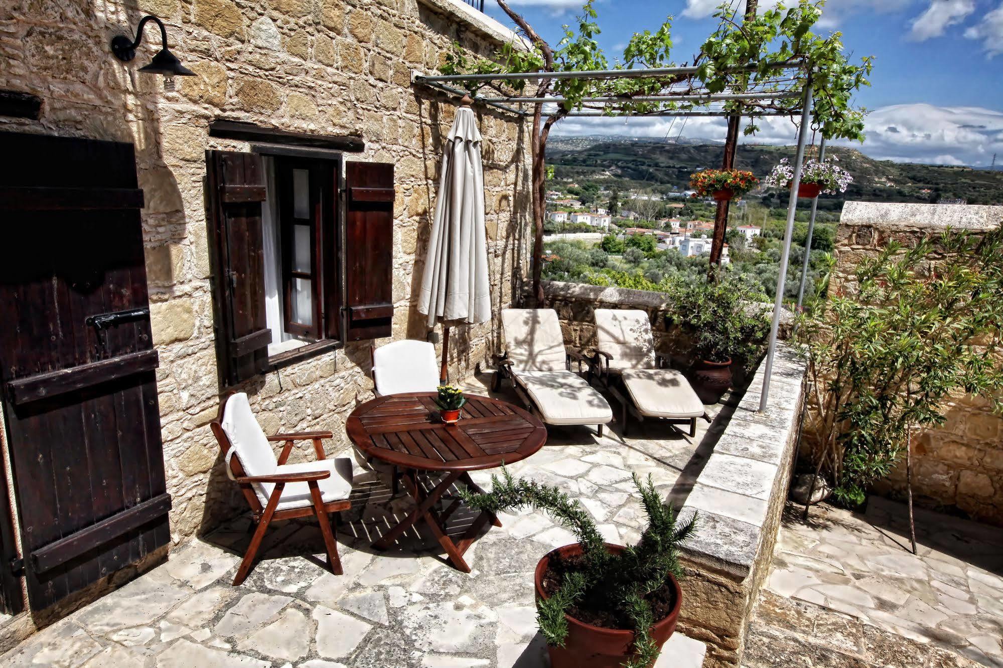 Leonidas Village Houses Goudhi Екстер'єр фото